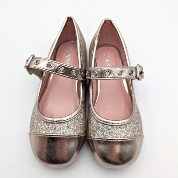 Nordstrom Kids' Everlee Mary Jane Flat Adjustable Strap Gold Size US8M EU24 - Picture 9 of 11